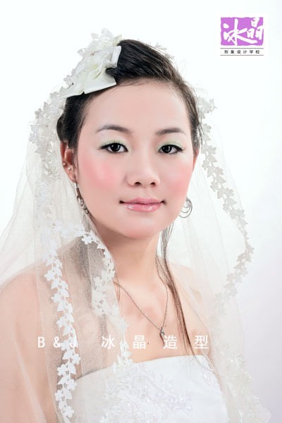 桂林化妆学校
